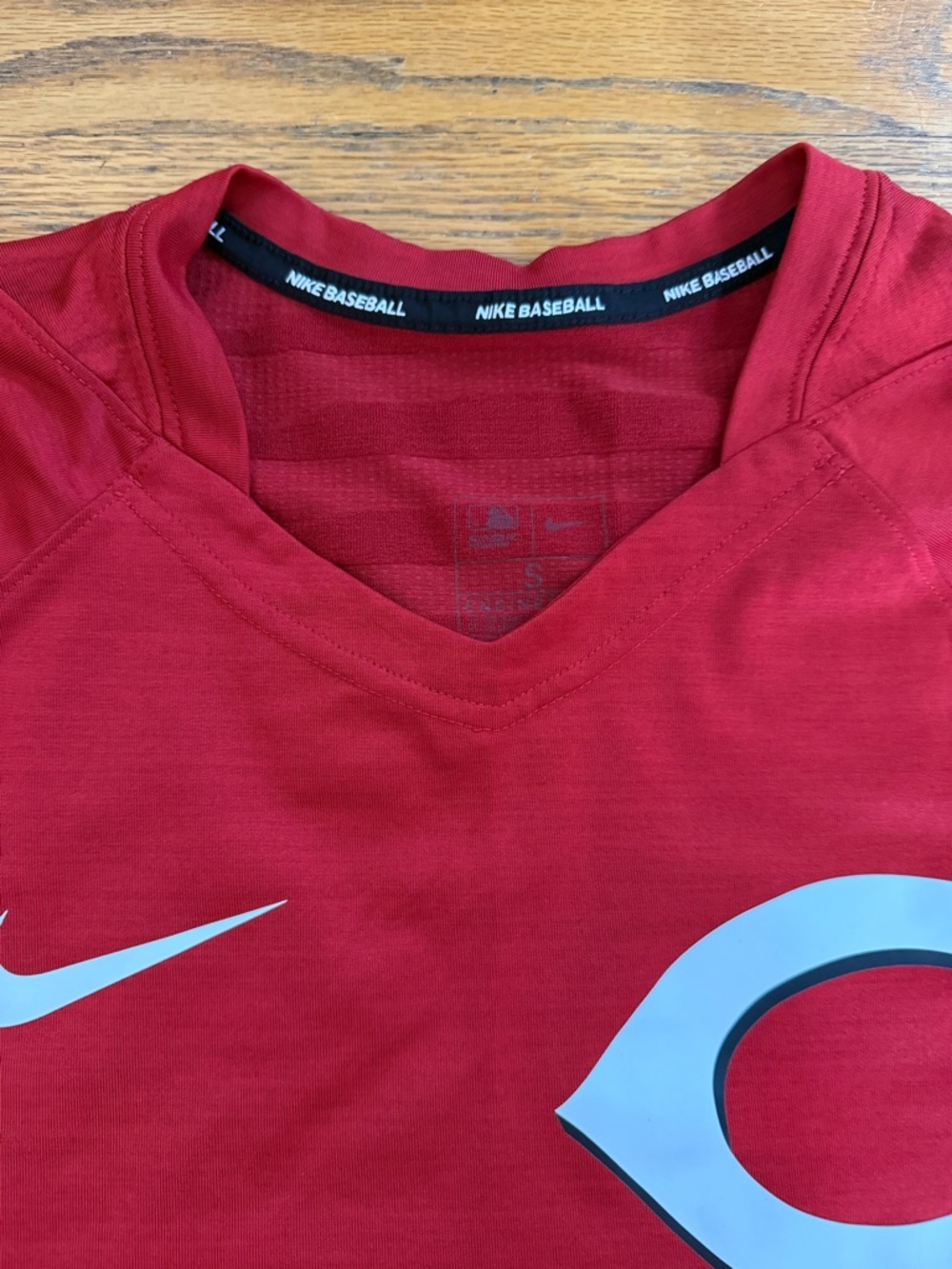 Nike Red Dri-FIT Engineered Performance Tee - Picture 5 of 8